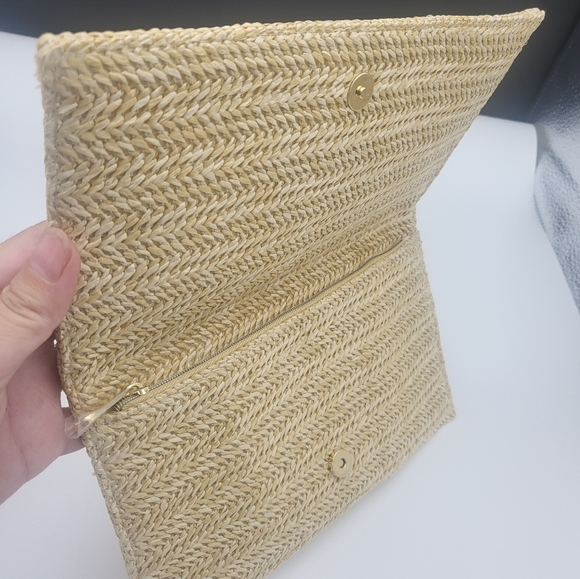 Brand new authentic Dior raffia wicker summer pouch from Dior Beauty - Picture 15 of 17